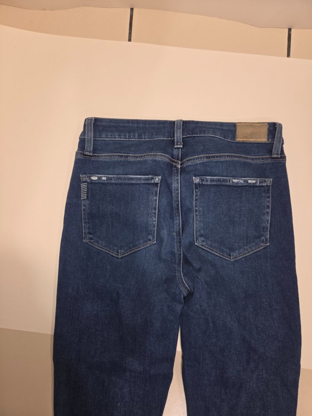 Paige Cindy Straight Jeans Roam Distressed Size 29 - Picture 10 of 10